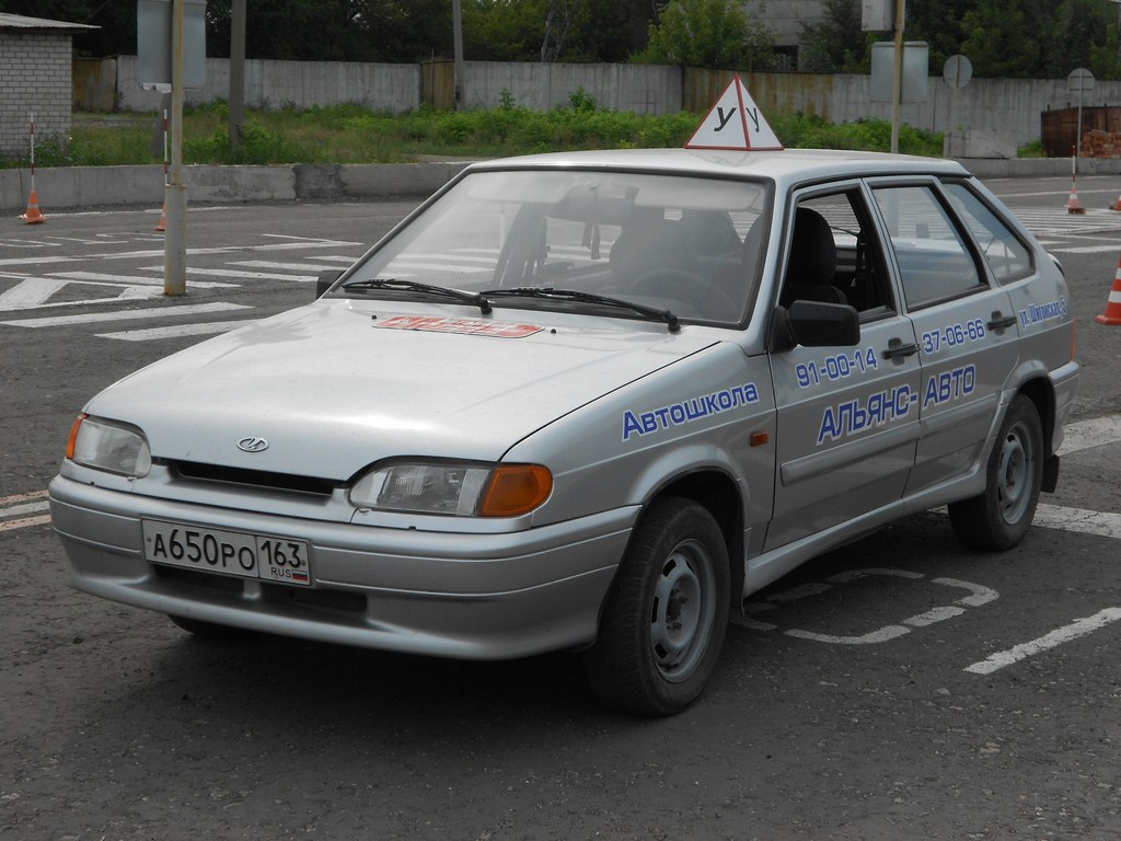 Автомобиль 2